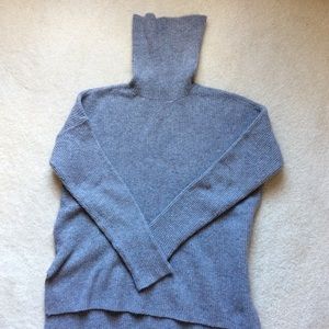 LOFT Sweaters - Turtleneck Sweater Size S LOFT Sweaters - Turtleneck Sweater Size S